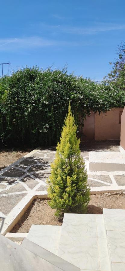 Penthouse Studio Next To The Sea Salamina Exterior foto